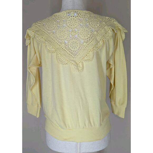 Vintage 80’s Yellow Knit Crochet Doile Top Size Small 3/4 Sleeve Shapely Knits - Picture 3 of 8